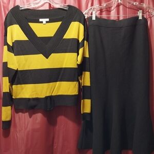 Two sweater set long sleeve